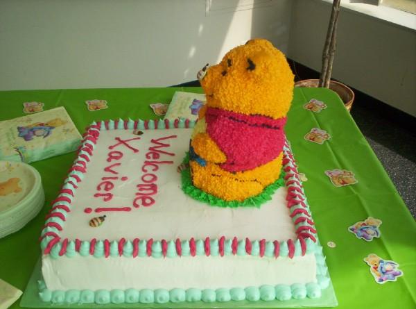 Winnie The Pooh Cake side view